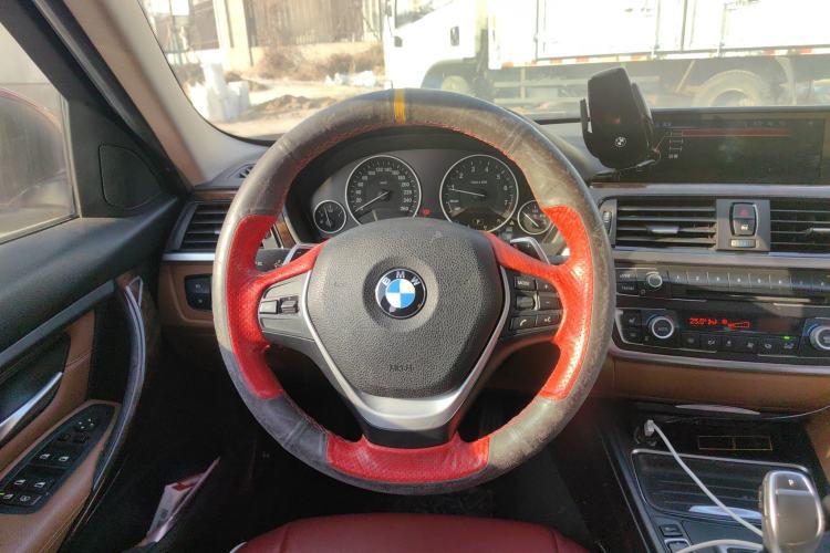 TDK.VehicleDetails.img