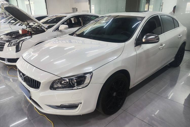 Used Volvo S60 2018 S60L T3 Smart Progress Edition
