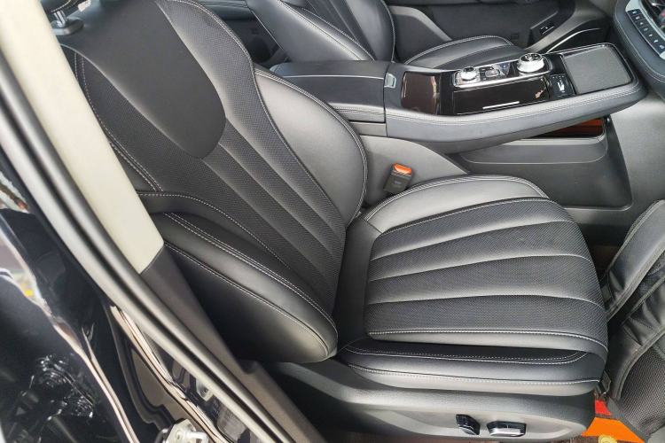 Used Ford Equator 2023 EcoBoost 225 Platinum Edition 7-Seater (2/2/3)
