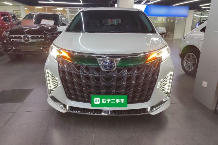 Used Toyota Sienna 2023 2.5L Hybrid Comfort Edition
