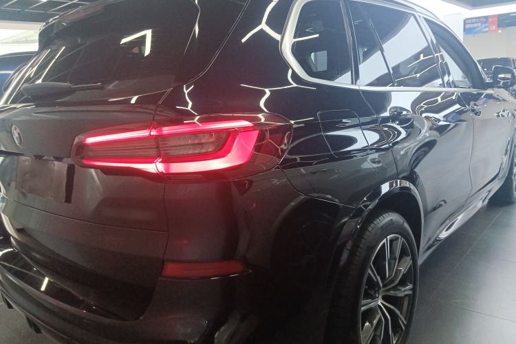 Used BMW X5 2022 Restyled xDrive 30Li Luxury Version M Sport Package