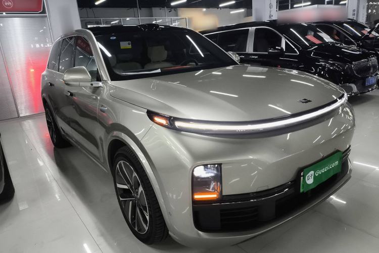Used Li Auto L9 2022 Max model