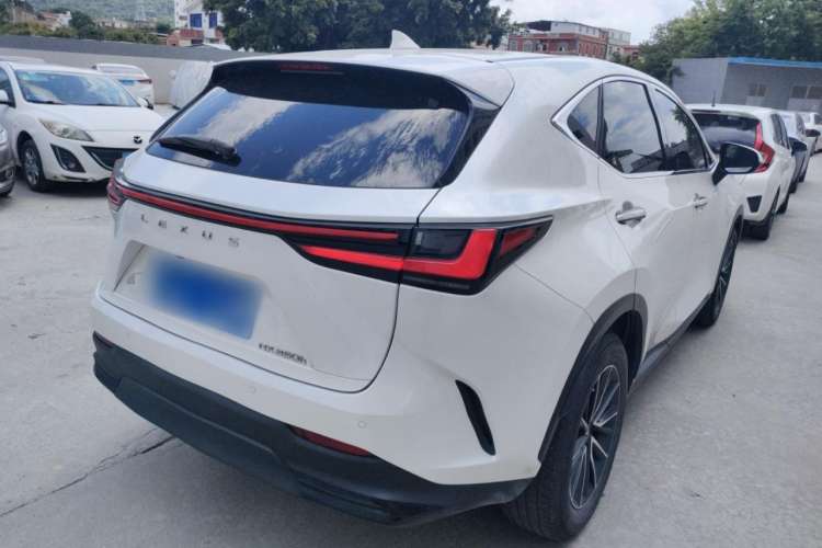 Used Lexus NX 2022 350h Front-Wheel-Drive Innovation Edition
