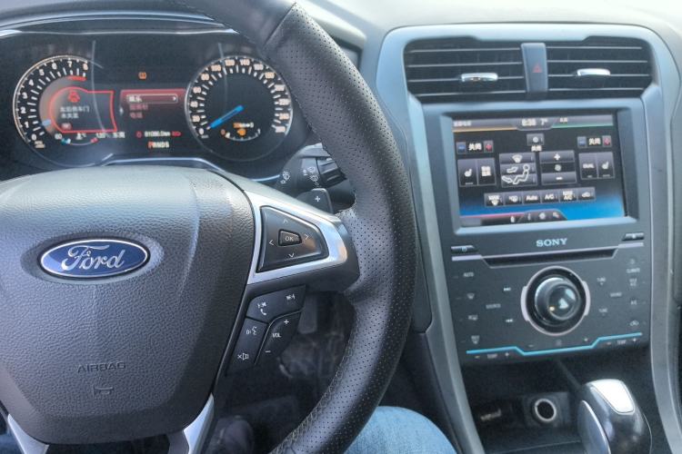 Used Ford Mondeo 2013 2.0L GTDi240 Luxury Sport Model
