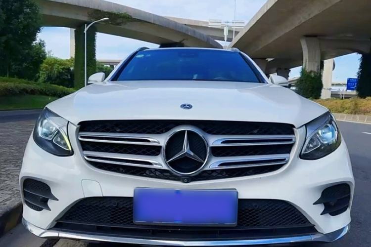 Used Mercedes-Benz GLC 2019 Facelift GLC 260 L 4MATIC Luxury Model
