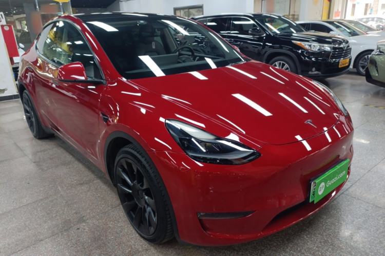 Used Tesla Model Y 2021 Long-Range All-Wheel-Drive Version
