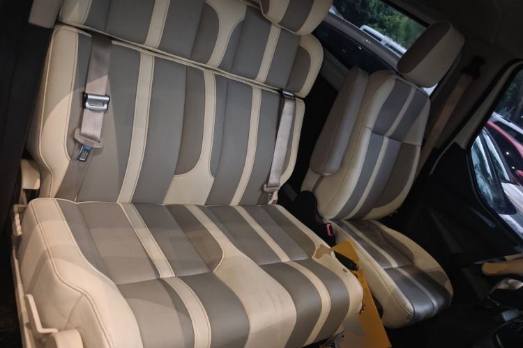 Used Ford Transit 2017 2.0T Gasoline Automatic Multi-Function Commercial Vehicle Short Wheelbase Low Roof China V Standard
