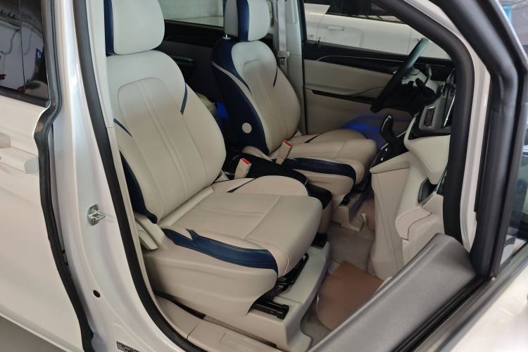 Used Buick GL8 2020 ES Land Cruiser 653T Comfort Edition
