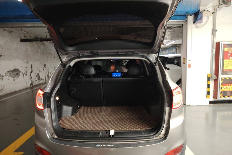 Used Hyundai ix35 2015 2.0L Automatic 2WD Smart Version China V Standard
