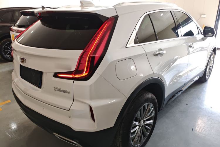 Used Cadillac XT4 2024 28T Two-Wheel-Drive Luxury Version
