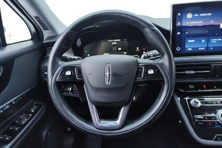 Used Lincoln Corsair 2022 2.0T Two-Wheel Drive Deluxe Edition
