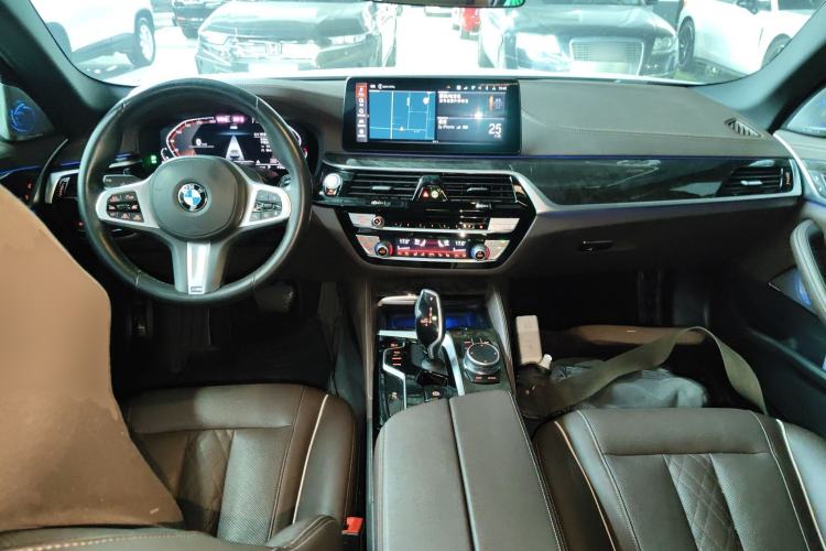 Used BMW 5 Series 2021 525Li M Sport Package