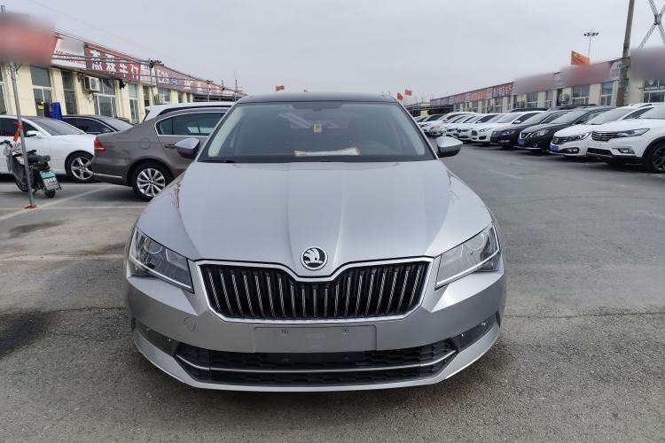 Used Skoda Superb 2018 TSI330 DSG Comfort Edition China VI Standard