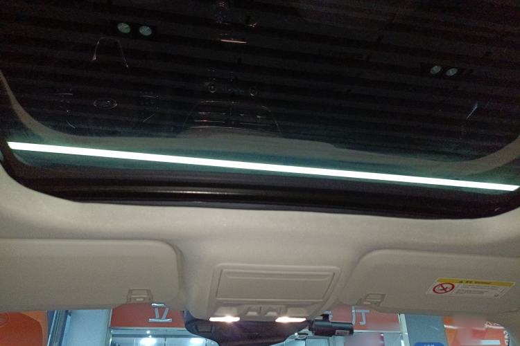 Used Ford Escape 2020 EcoBoost 245 Two-Wheel-Drive Titanium Edition
