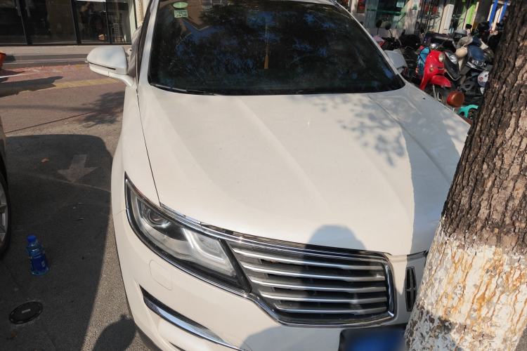 Used Lincoln MKC 2017 2.0T Two-Wheel Drive Deluxe Edition