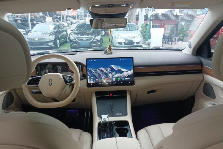 Used Hima AITO M7 2024 1.5T Rear-Drive Plus Version 5 Seats
