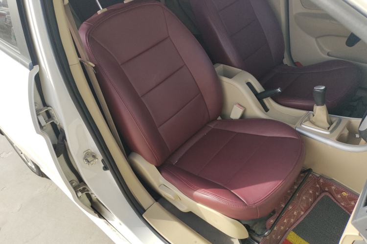 Used BAIC E Series 2012 Hatchback 1.3L Manual Liking Edition
