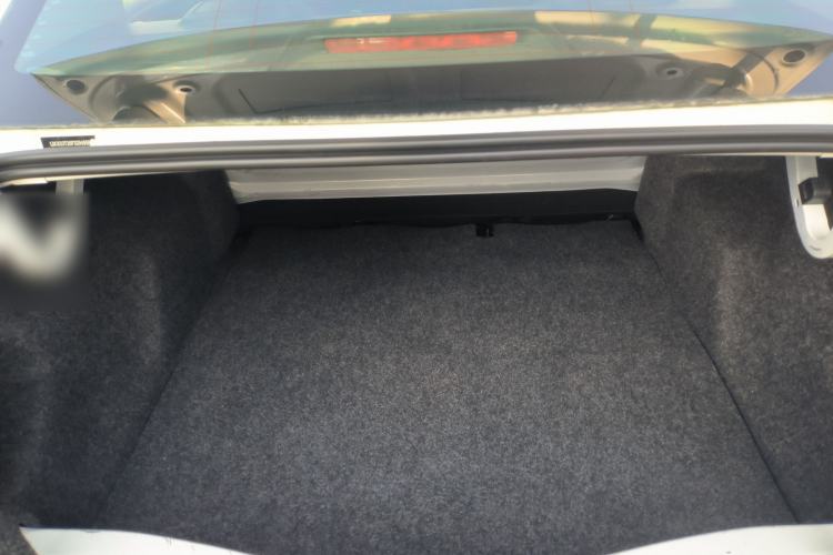 Used Peugeot 301 2014 1.6L Manual Comfort Edition
