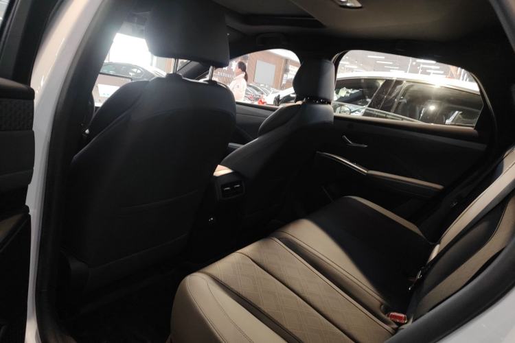 Used BYD Qin PLUS 2025 DM-i Smart Drive 120KM Superior Model