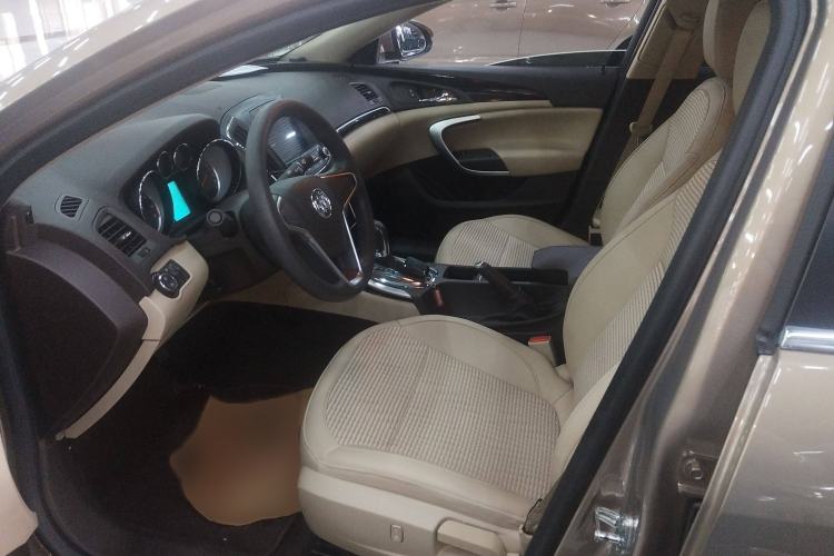 Used Buick Regal 2015 2.0L Leading Fashion Edition
