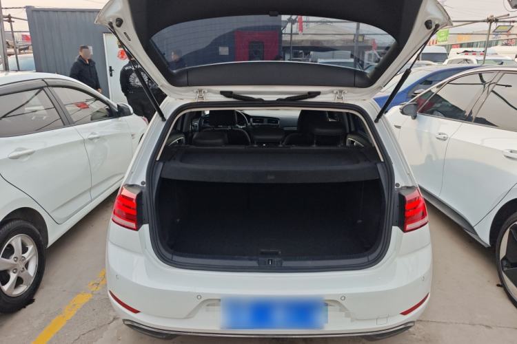 Used Volkswagen Golf 2018 230TSI Automatic Comfort Model