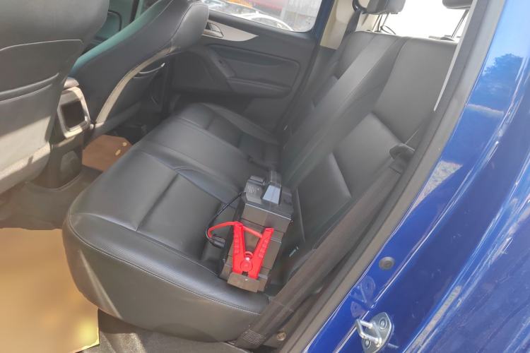 Used Great Wall Poer 2021 2.0T Commercial Version Manual Diesel 4x4 Elite Long-Box GW4D20M
