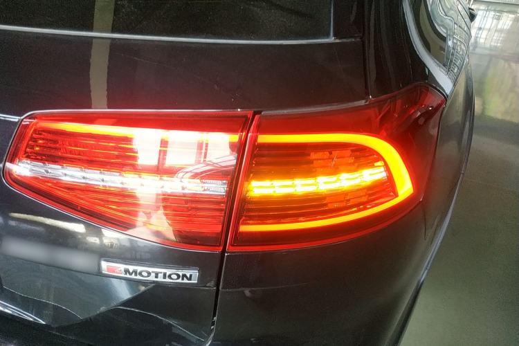 Used Volkswagen Variant 2018 380TSI Four-Wheel Drive Longitudinal Version
