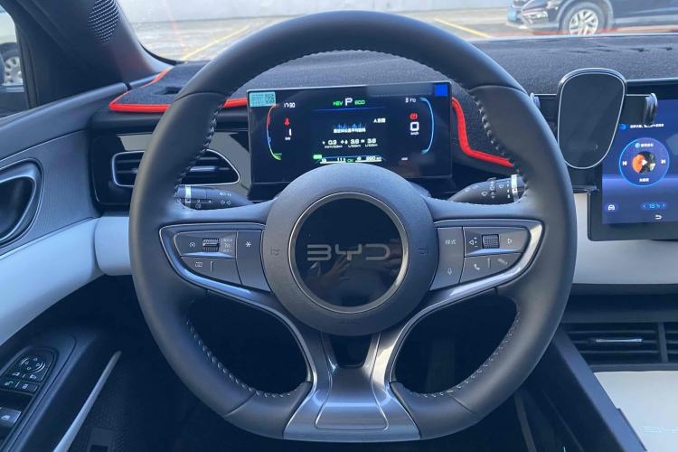 Used BYD Seal 06 New Energy 2024 DM-i 80KM Luxury Model
