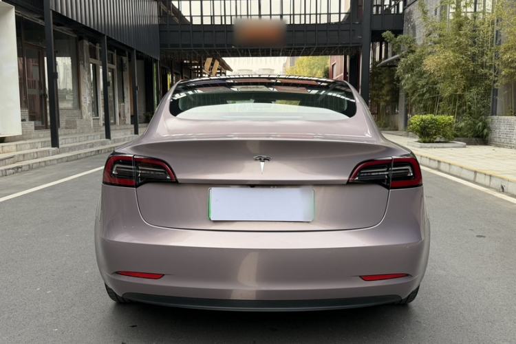 Used Tesla Model 3 2019 Long-Range Rear-Wheel-Drive Version
