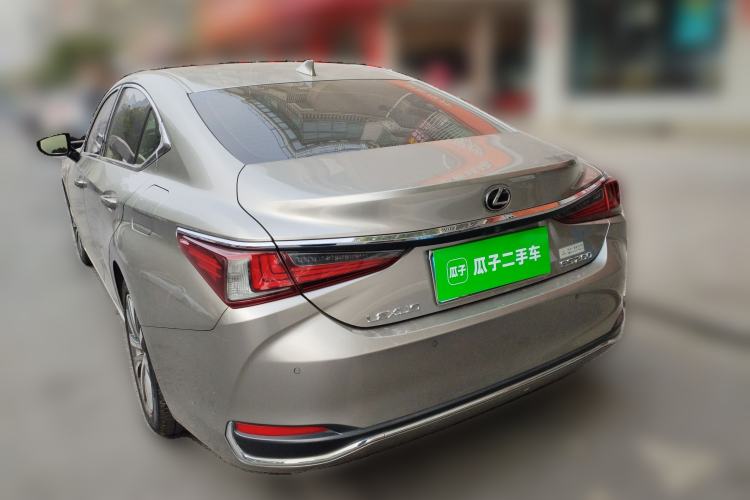 Used Lexus ES 2018 260 Excellence Edition China V Standard