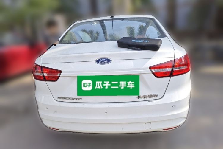 Used Ford Escort 2015 1.5L Manual Comfort Model
