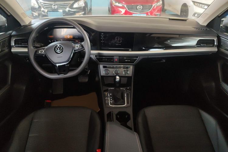 Used Volkswagen Lavida 2022 1.5L Automatic Comfort Edition
