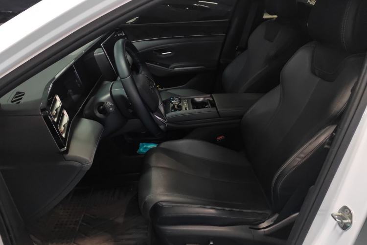 Used BYD Qin L 2024 DM-i 120KM Leading Model
