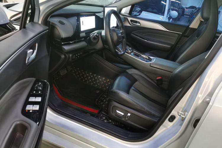 Used AION S Plus 2022 80 Tech Edition
