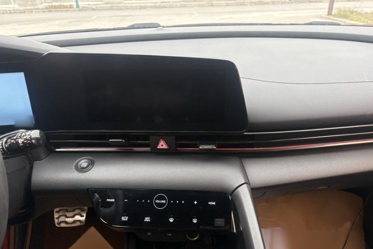 Used Hyundai Elantra 2021 240TGDi DCT TOP Flagship Edition
