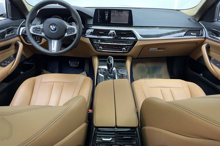 Used BMW 5 Series 2018 530Li Leading Model M Sport Package
