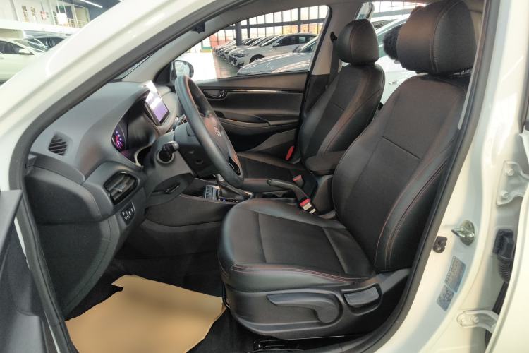 Used Hyundai Celesta 2018 1.6L Automatic GL Enjoyment Edition China VI compliant