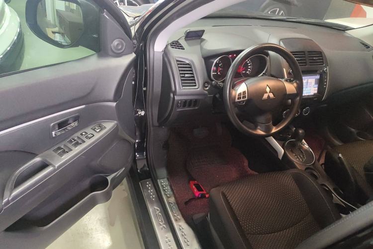 Used Mitsubishi ASX 2013 2.0L CVT Two-Wheel Drive Elite Edition
