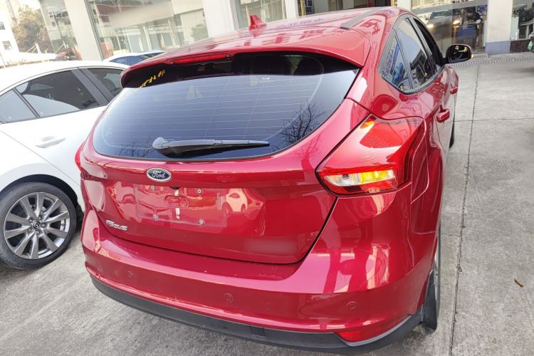 Used Ford Focus 2017 Hatchback 1.6L Automatic Fashion Edition Smart Drive Version