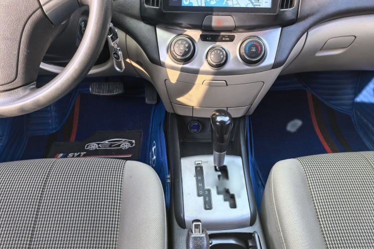 Used Hyundai Celesta 2015 1.6L Automatic Comfort Model