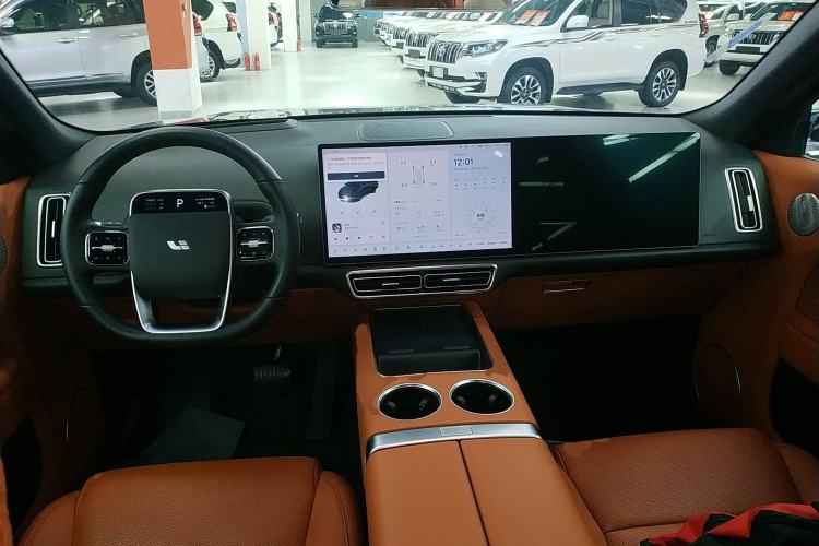 Used Li Auto L8 2023 Air model
