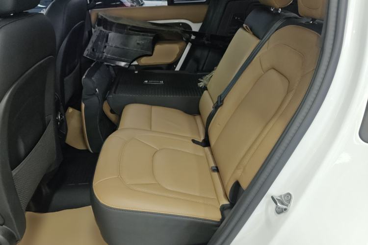 Used Land Rover Defender 2024 110 3.0T P400 Dark Edition
