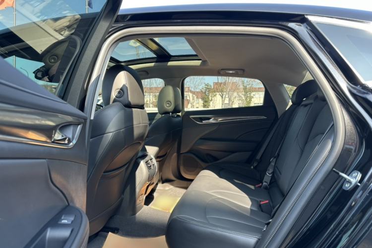 Used Buick LaCrosse 2022 652T Luxury Version
