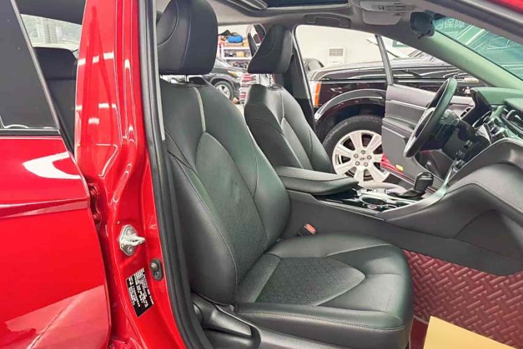 Used Toyota Camry 2019 Revised Version 2.5S Fēngshàng Edition
