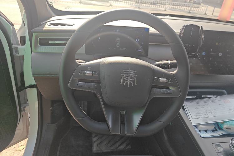 Used BYD Qin PLUS 2025 DM-i Smart Drive 55KM Leading Model
