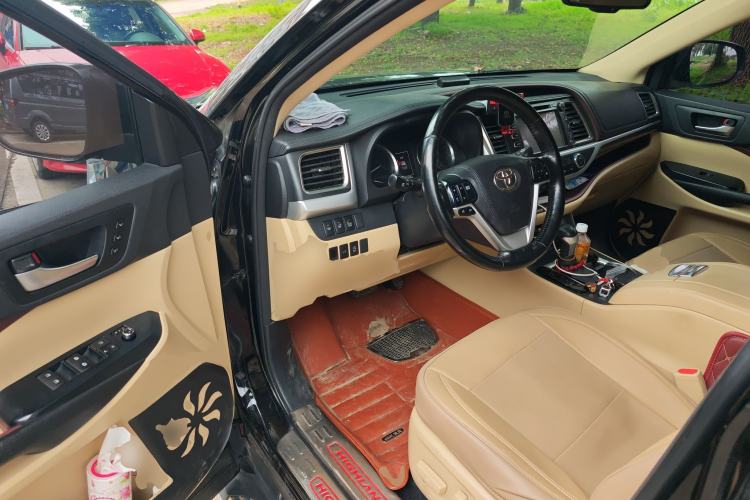 Used Toyota Highlander 2015 2.0T Four-Wheel Drive Ultimate Edition 7-Seater