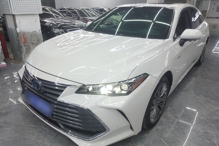 Used Toyota Avalon 2019 Dual-Engine 2.5L Luxury Edition China VI Standard