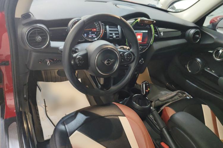 Used  MINI 2019 1.5T ONE PLUS
