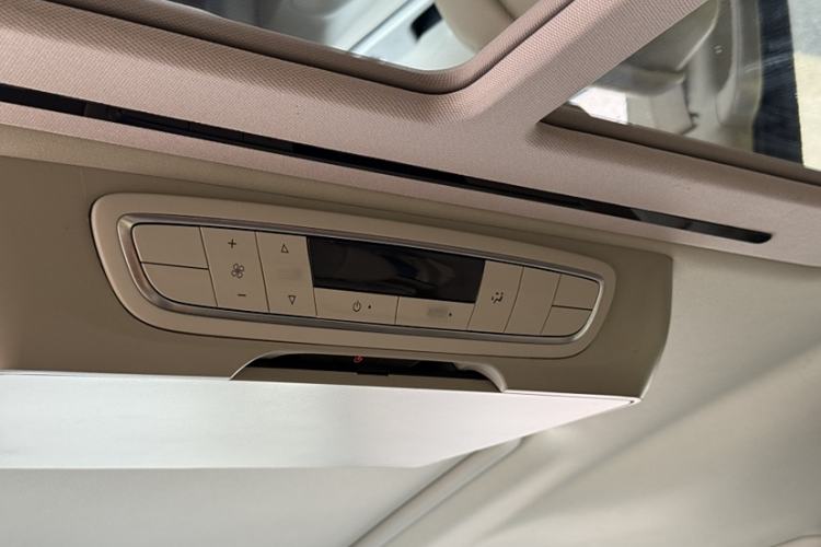 Used Buick GL8 2018 ES 28T Comfort Model China VI Standard
