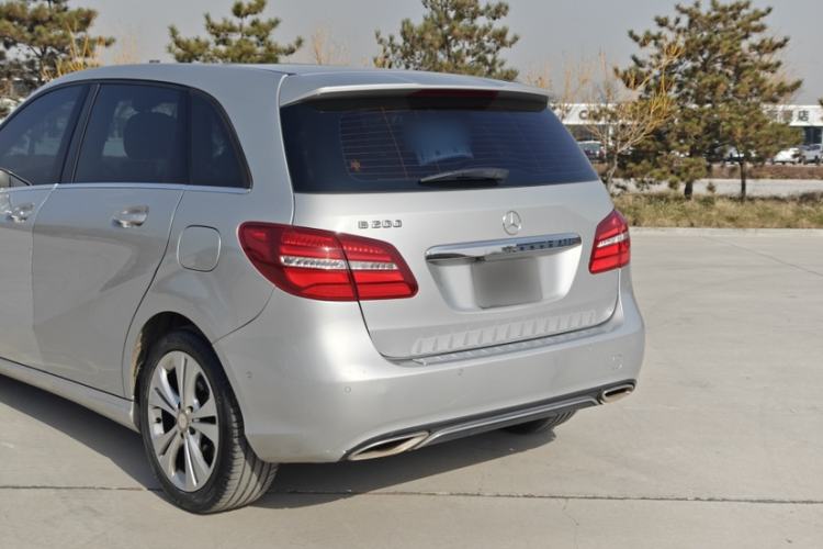 Used Mercedes-Benz B-Class 2015 B 200 Fashion Model
